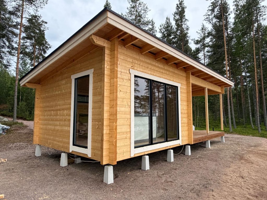 Rantasauna Ruokolahdella uudisrakennus